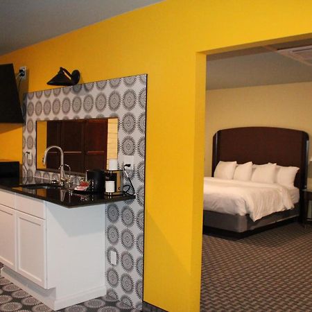 Historic Cow Palace Inn Lamar Екстер'єр фото